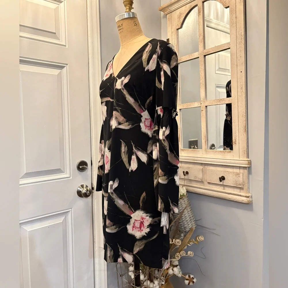 White House Black Market chic black